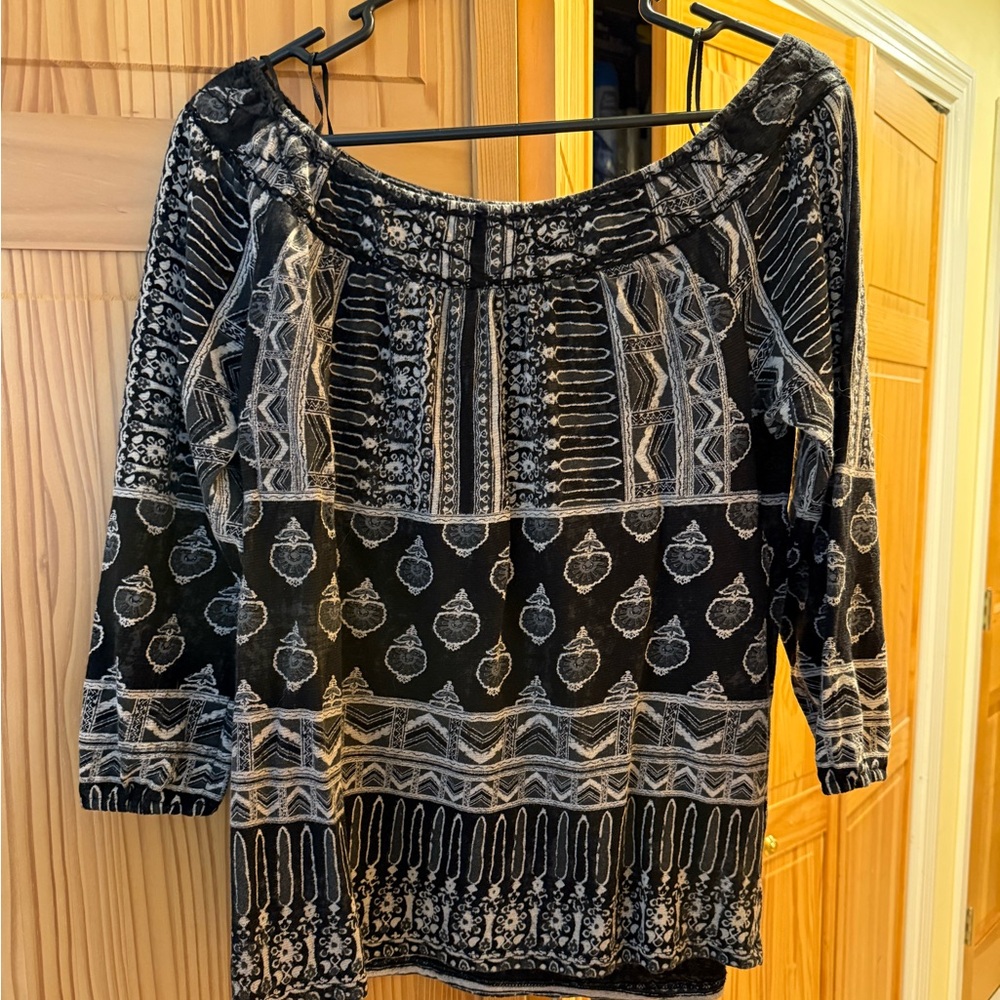 Lucky Brand Black & Beige Blouse, size small